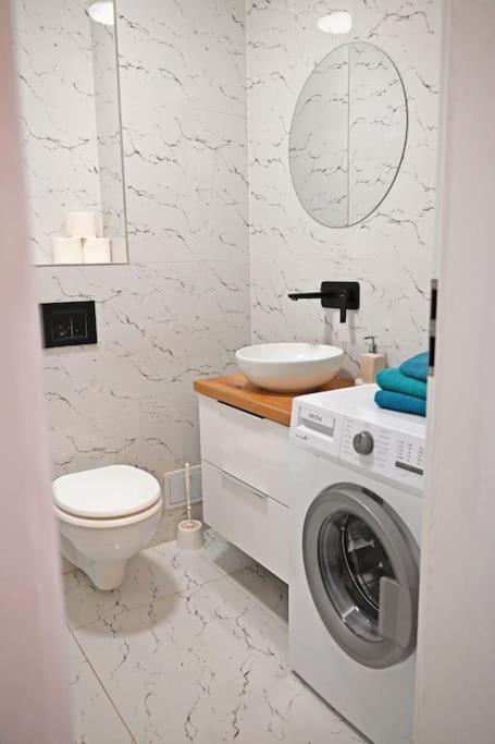 7A Dream Apartment 7A Si Parcare Oradea Exteriör bild